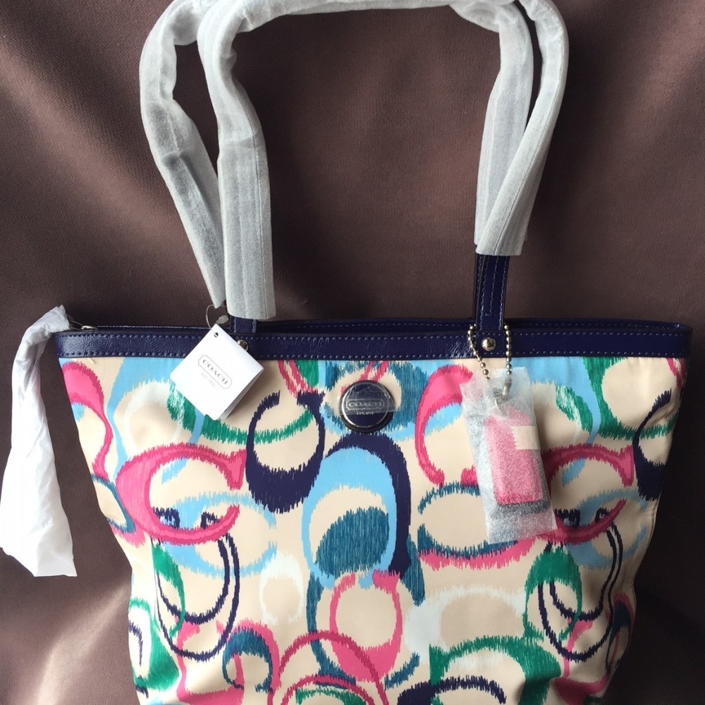 COACH, "IKAT" Tote, NEW w/ TAGS (18-190)